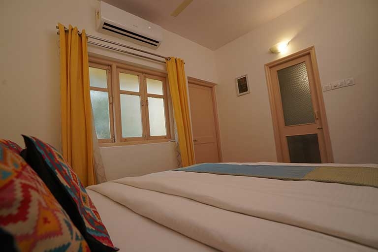 Beachwalk Bliss 1Bedroom Hall in Baga | Laze Around Us