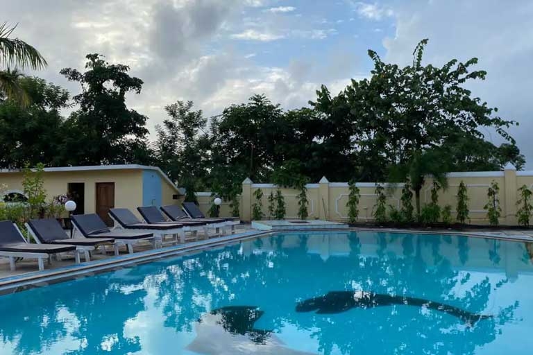 Casa Sunset 3 BHK With Private Pool | Laze Around Us